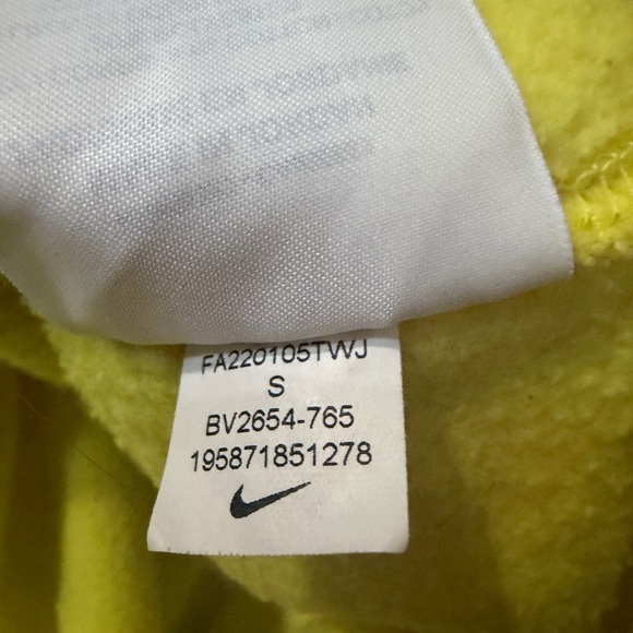 Nike Vibrant Yellow Sweatshirt - Picture 5 of 9